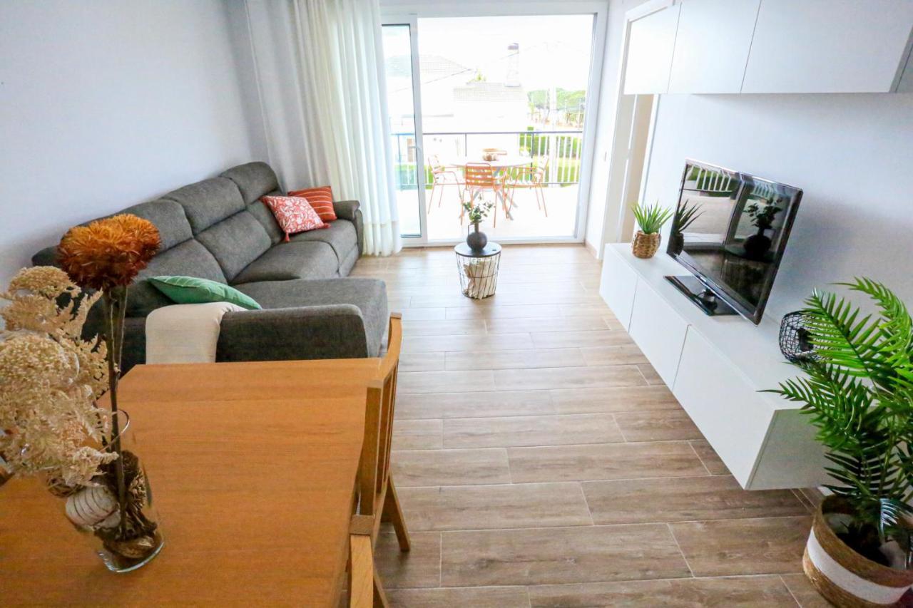 Rosa Dels Vents Only Families Apartman Cambrils Kültér fotó